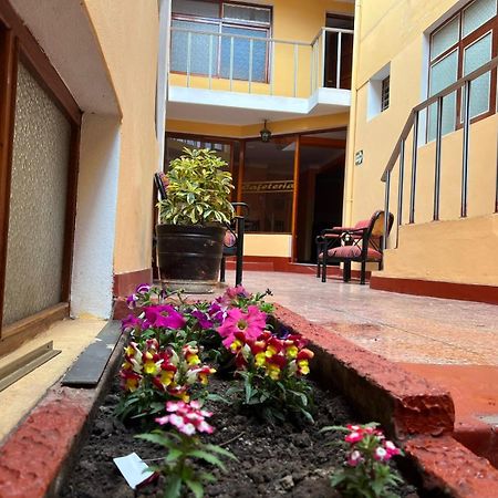 Hostal Huayna House Go Cuzco Zewnętrze zdjęcie