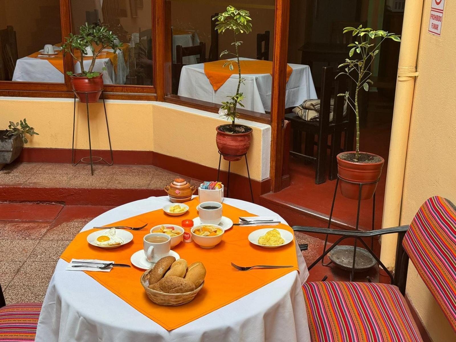 Hostal Huayna House Go Cuzco Zewnętrze zdjęcie